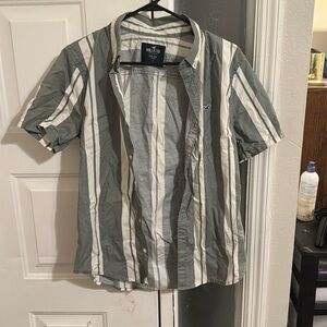 Perfect condition. Hollister striped short sleeve button down shirt.